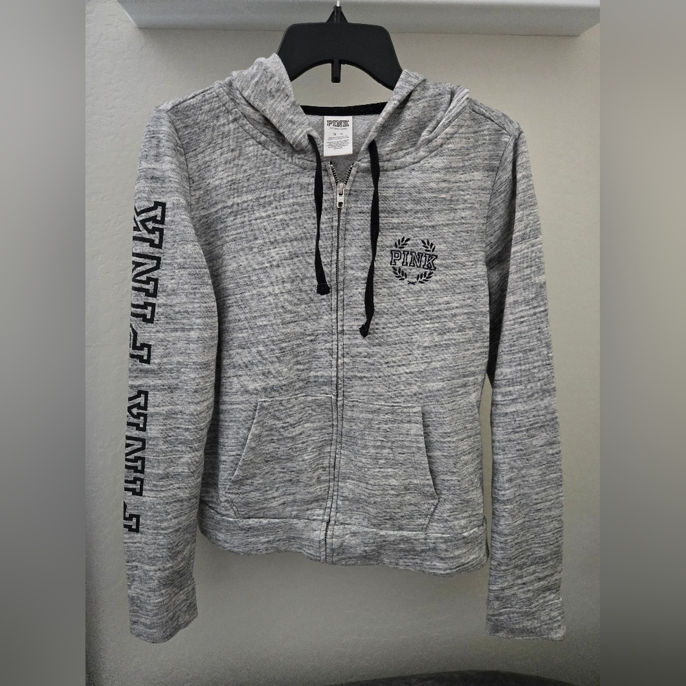 VS Pink  LA  Destination Hoodie.  (LIMITED EDITION)